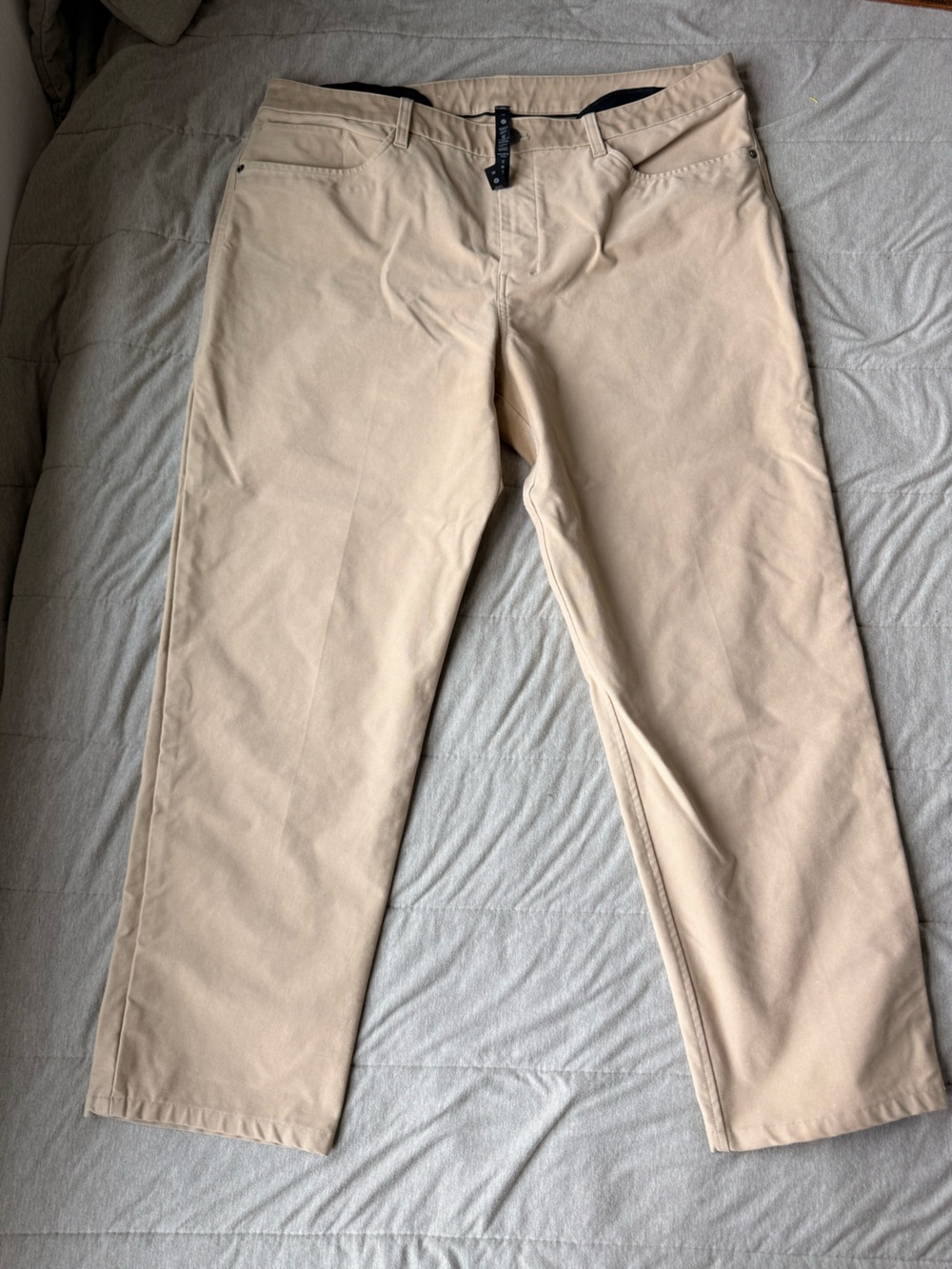 lululemon athletica Men's Chino Pants - Beige